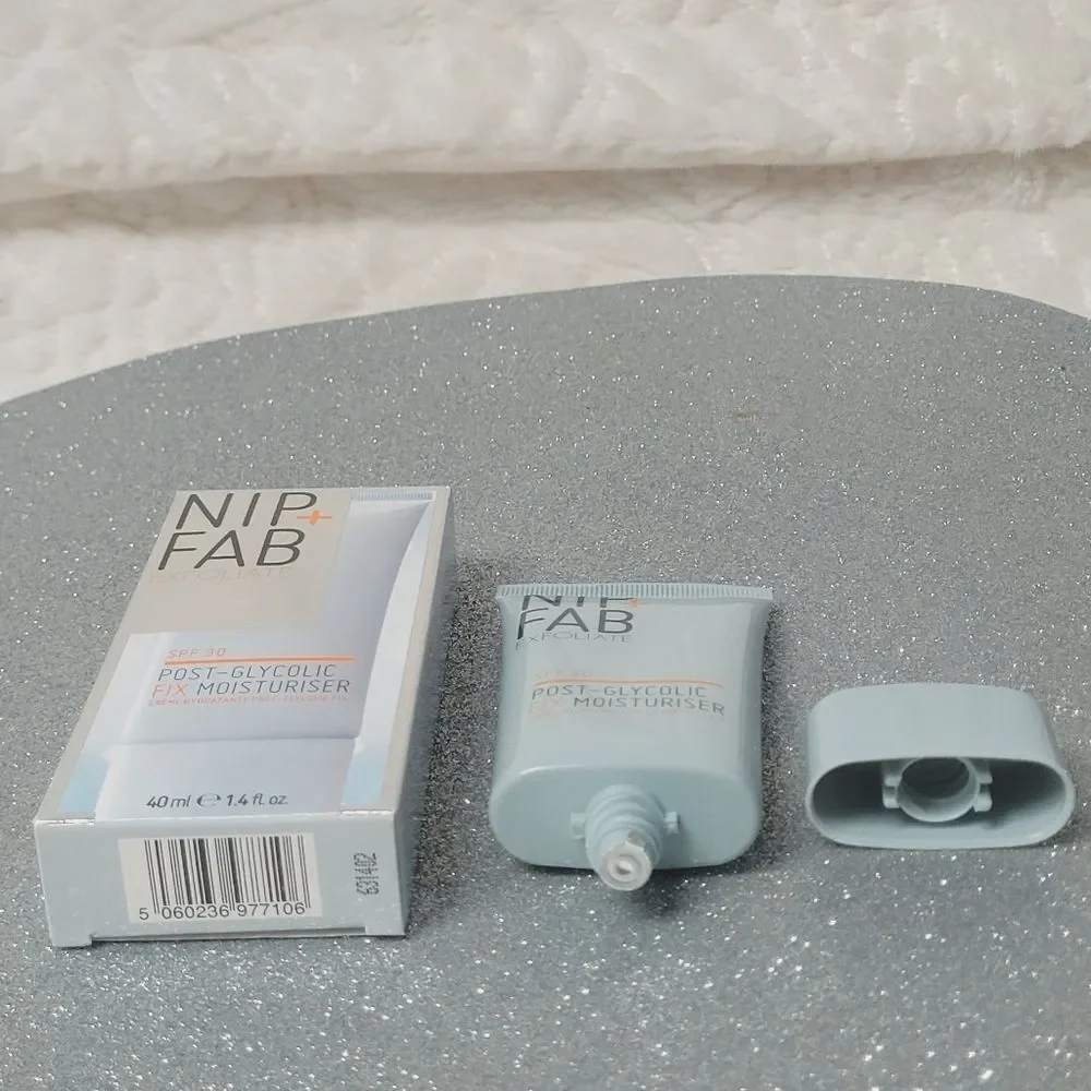 Nip + Fab Post Glycolic Fix Oil Free Moisturizer Face SPF 30 New Sealed Tube